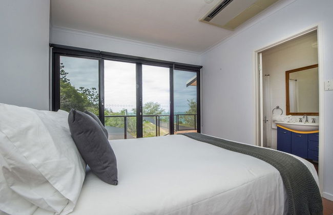 The Beach House at Arthur Bay - Photo 5