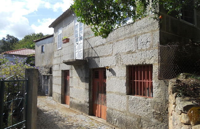 Charming 2-bed Cottage in Santa Marinha do Zezere - Photo 16