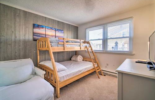 Coastal Brigantine Retreat - Walk to Beach! - Foto 7