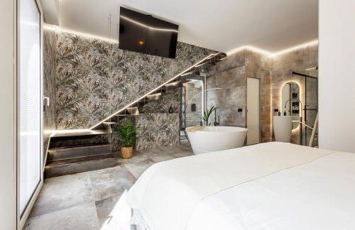 Eclipse #1 - Photo 35