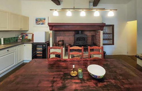 2 Bedroom Amazing Home In Servian - Foto 17