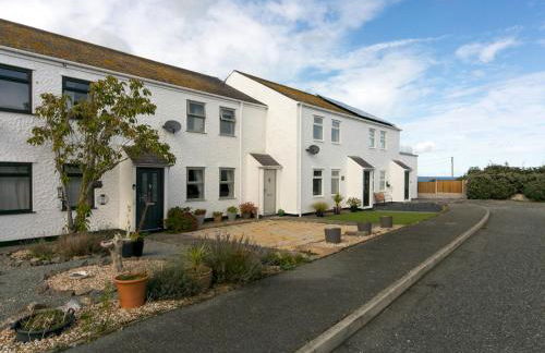 The View in Moelfre for 8 people with sea views - Pass the Keys - Photo 61