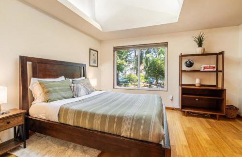 Bellevue Forest Haven Hideaway - Photo 15