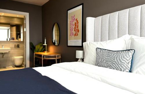Lusso by Luisa - 2 Bed Modern Luxury Apartment in Central Birmingham (5*) - Photo 27