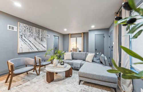 Pool Table and Fireplace by LCP Collection - Foto 1