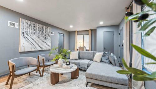 Pool Table and Fireplace by LCP Collection - Foto 1