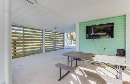 Waterfront Home with Pool by Next Step Property Management - Foto 31