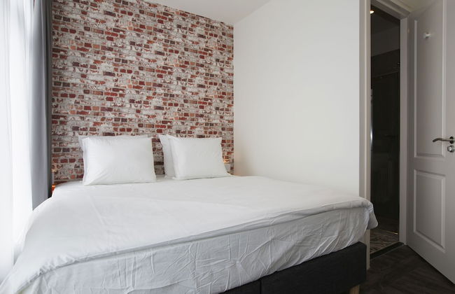 De With Studio's - Photo 4