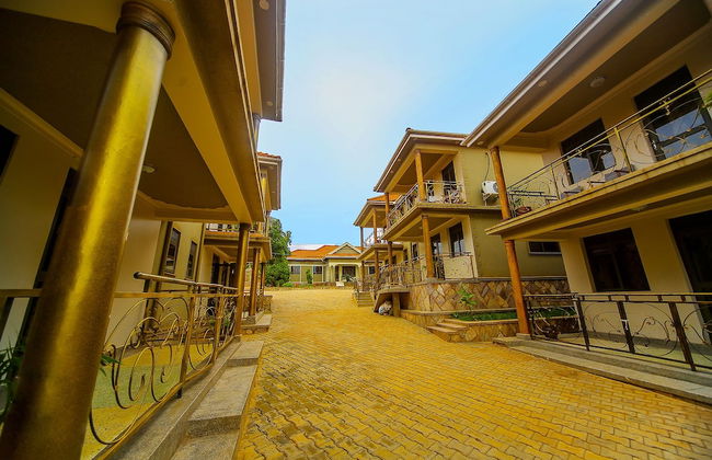 Victoria Breeze Hotel Apartment - Photo 39