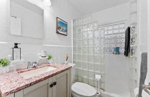 Steps to Sand! - Wellness Escape - Coastal Retreat - Foto 11