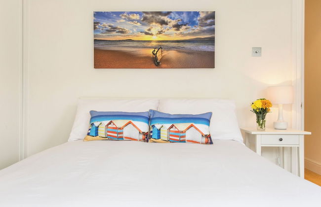 JOIVY 2-bed flat in West London - Foto 2