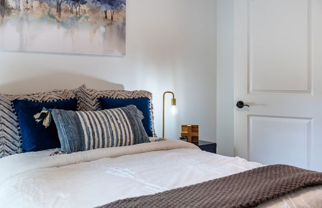 Luxuriously Lakeside by Avantstay Lakefront Retreat w Game Room - Foto 48