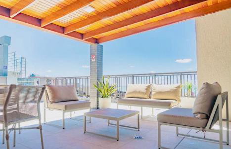 Apartamento 2 quartos, luxuosos com piscina na cobertura e 2 min da praia de Manaira - Foto 15