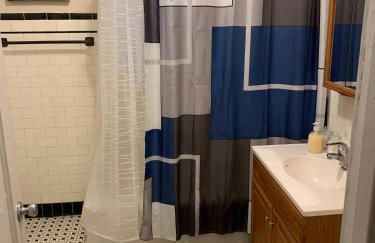 North Chicago Spacious Home - Foto 6