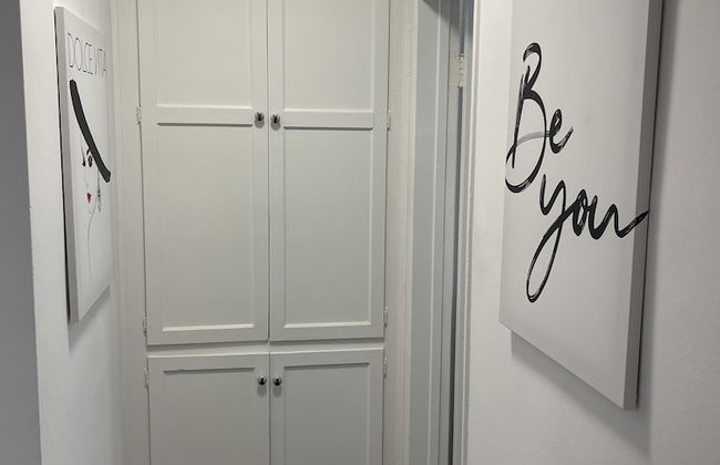 Hollywood Business Suites - Foto 8