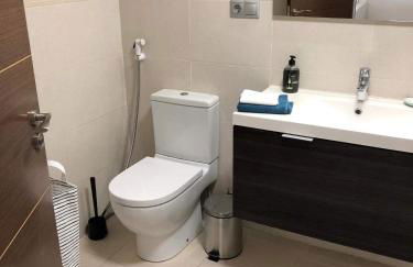 Top Rated Apartment Huge Sunny Terrace Heated Pool Parking Wifi - Foto 17