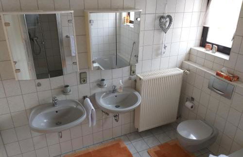 Apartment Zwei Schlafzimmer- Betten in Komforthöhe - Photo 15