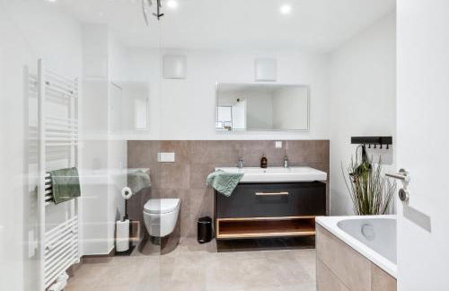 Premium Quartier One - Ideal für Familien & Teams, 5 Zimmer, 2 Parkplätze - Foto 27