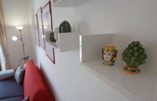 Santa Maruzza - Apartment with Balcony View, 5 Min Walk to Teatro Massimo & Cathedral - Foto 30