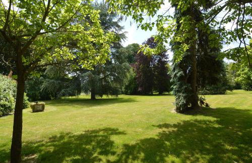 Mansion in Champvert with Pond View Terrace - Foto 28