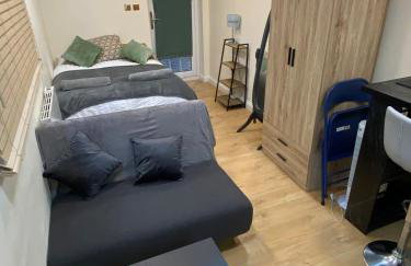 Charming Cambridge Studio with Private Garden - Foto 1