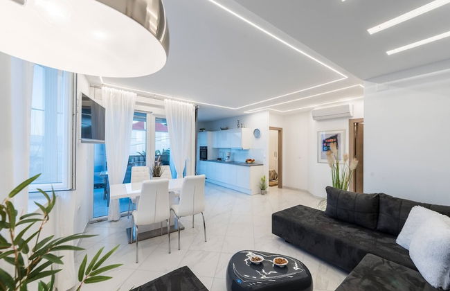 Good Life, Luxury Seafront Apartment - Foto 9