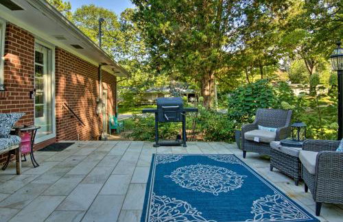 Charming Florence Getaway with Fireplace and Grill! - Foto 2