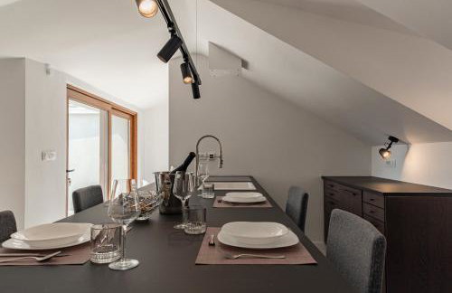 Charming stone apartment with jacuzzi in center of Omiš - Foto 56