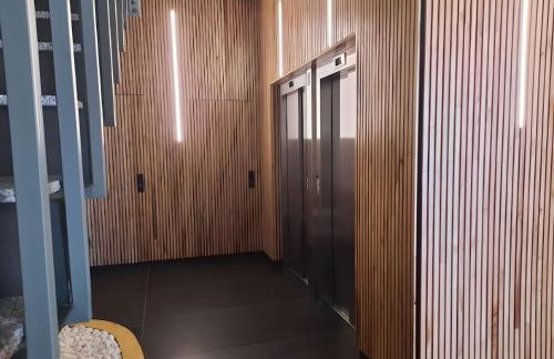 Adarve, con parking y vistas a la muralla - Foto 23