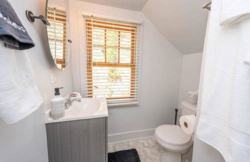 Downtown Retreat, Hot Tub, Firepit, Grill - Foto 28