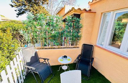 Casa con jardín a 40 metros de la playa. VR. - Foto 31