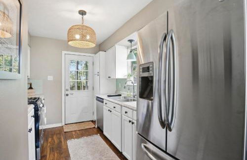 Howdy Hang Out - Cozy, Cute and Comfortable House! home - Foto 10