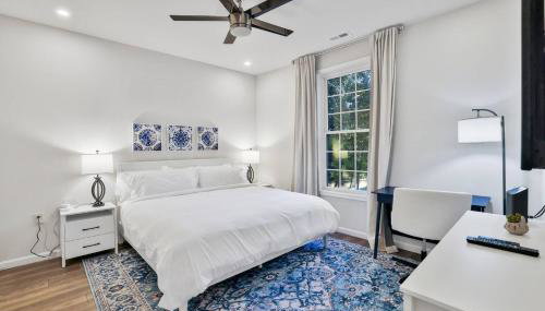 FirepitBBQHot TubKingFull KitchenSmartTVPets - Foto 4