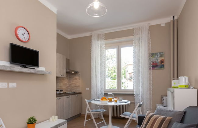 Cialdini Apartment near City Center - Foto 8