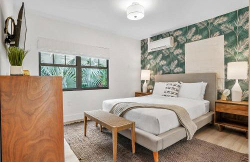 The Firefly - Foto 2