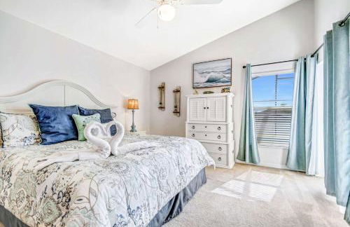 Beautifully Decorated Remodeled Pool Home - Foto 15