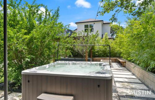 Hot Tub Hideaway an Incredible Hangout plus Amenities - Foto 1