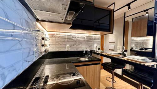 Luxury Flat NEW 15 MIN AIRPORT with PARKING SPACE - Foto 2, stove, toaster