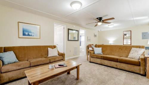 15mins to Downtown- Adorable on Taylor Both Units - Photo 4