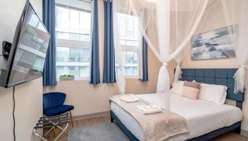 McCormick Oasis with Balcony, Optional Parking, Patio and Gym Sleeps 6 Near McCormick Place, Grant Park, Soldier Field & Museum Campus - Foto 4, towels