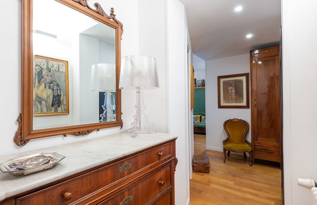 2 bedroom Apartment in Rome - Photo 14