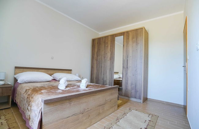 Holiday Home in Prkos With Private Pool - Foto 8