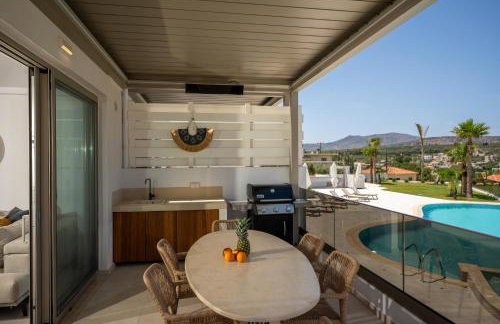 AmphiMatrion Luxury Residence - Photo 41