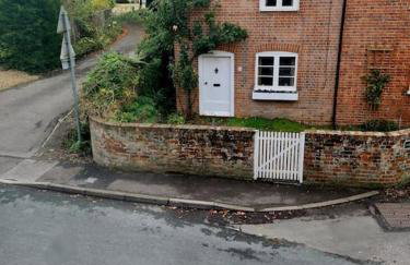 Gorgeous 2 bedroom Kintbury cottage - Foto 17