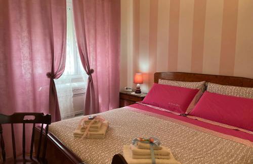 Intero Appartamento dei Pini - posto auto incluso - 4 piano senza ascensore - Foto 1