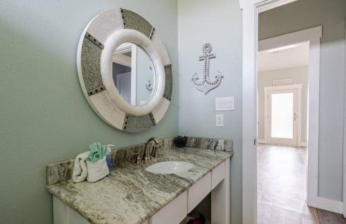 King Bed, Fireplace. Sleeps 8 - Foto 36