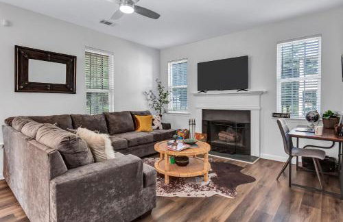 ATL 3BD KING BED NEAR STADIUM WHOLE HOUSE FREE WiFi - Foto 28