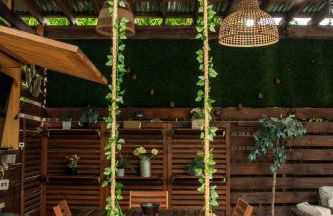 Upscale Ybor House with Outdoor Living Space - Photo 15