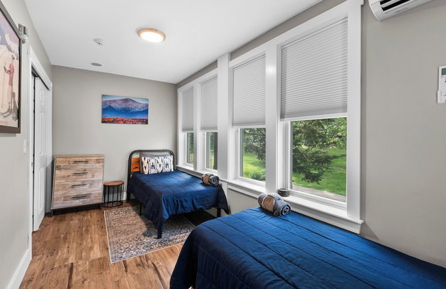 TuckAway Suites at East Branch - Foto 27