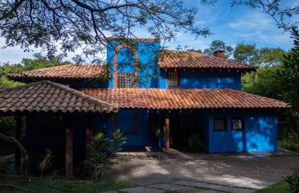 Casa espaçosa com piscina ampla e churrasqueira perto de São Paulo - Foto 61